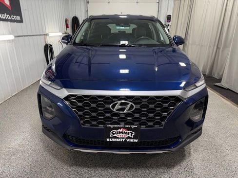 Used 2020 Hyundai Santa Fe SE image 2