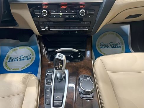 Used 2017 BMW X3 xDrive28i AWD/4WD image 16