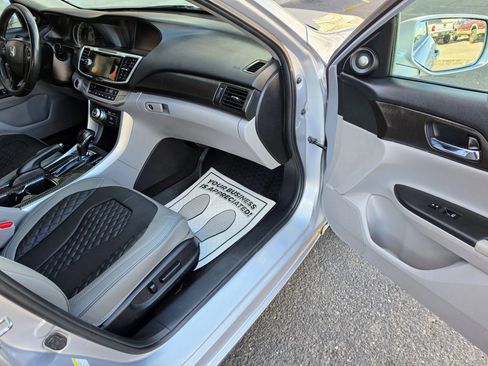 Used 2014 Honda Accord EX-L image 16