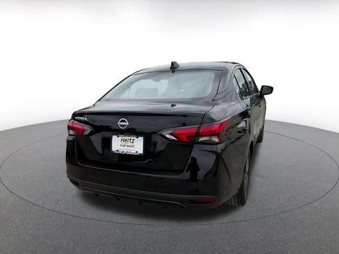 Used 2025 Nissan Versa SV FWD image 15
