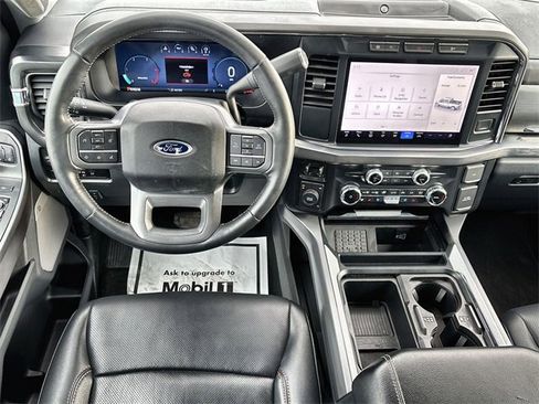 Used 2024 Ford F250 Lariat image 16