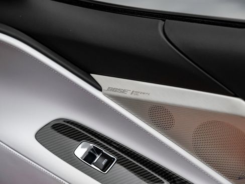 Used 2021 Chevrolet Corvette Stingray Premium Conv w/ Z51 Performance Package image 89