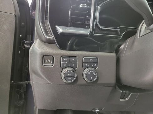 Used 2023 Chevrolet Silverado 1500 LT w/ Z71 Off-Road Package AWD/4WD image 11