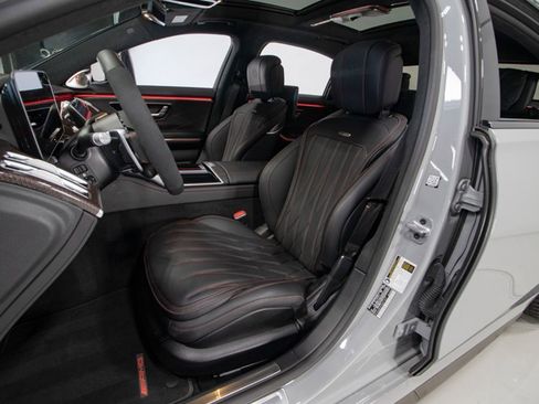 Used 2024 Mercedes-Benz S 63 AMG S image 38