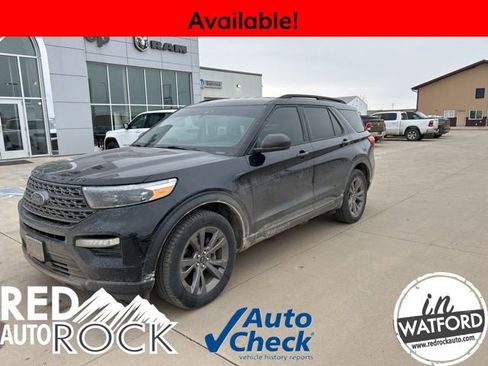 Used 2021 Ford Explorer XLT w/ Equipment Group 202A image 1