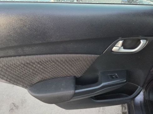 Used 2014 Honda Civic EX image 10
