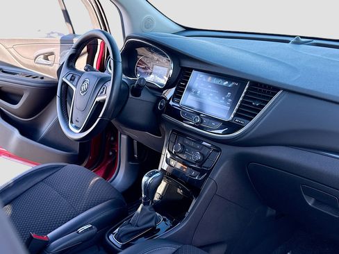 Used 2019 Buick Encore Preferred w/ Safety Package image 5