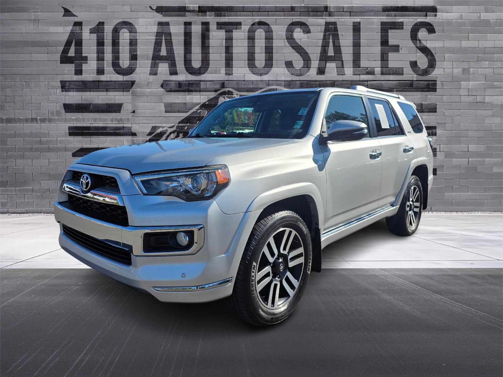Used 2014 Toyota 4Runner Limited AWD/4WD image 6
