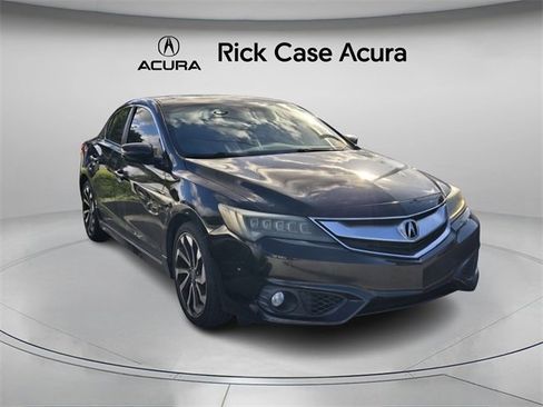 Used 2017 Acura ILX PREMIUM image 4