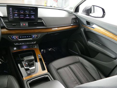 Used 2022 Audi Q5 2.0T Premium Plus image 8