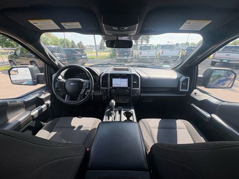 Used 2018 Ford F150 XLT w/ Equipment Group 302A Luxury AWD/4WD image 10