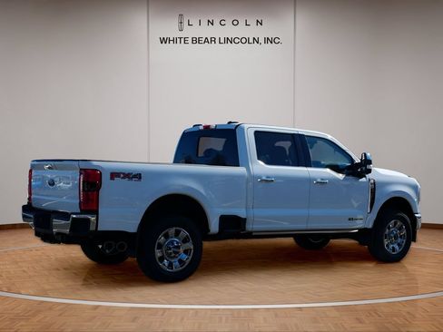 Used 2024 Ford F250 Lariat w/ Lariat Ultimate Package AWD/4WD image 5