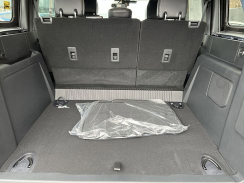 New 2025 Ford Bronco Outer Banks image 25