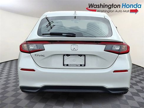 Certified 2024 Honda Civic EX-L image 5