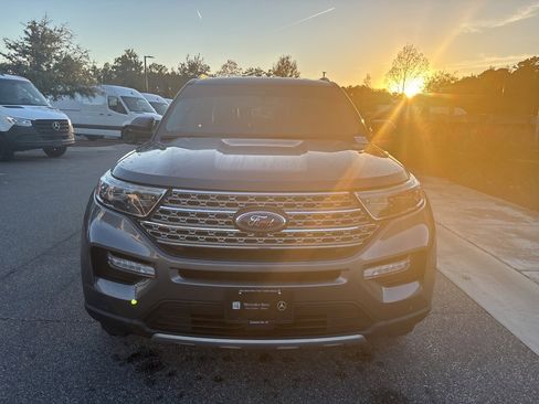 Used 2022 Ford Explorer Limited image 10