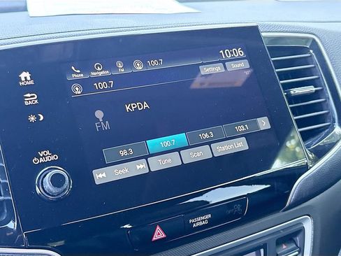 Used 2022 Honda Passport TrailSport image 15