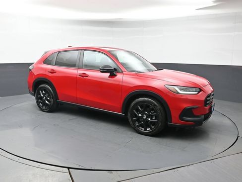 Certified 2024 Honda HR-V Sport image 8