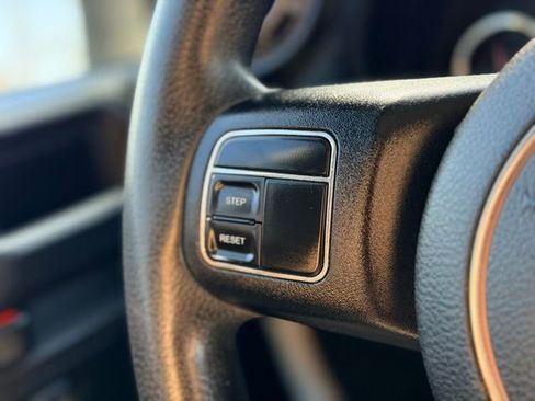 Used 2014 Jeep Wrangler Sport AWD/4WD image 7