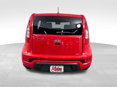 Used 2013 Kia Soul FWD image 6