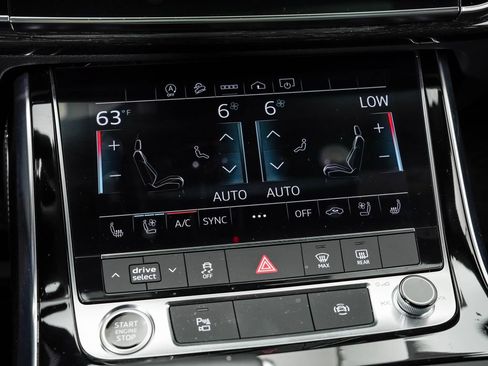 Certified 2024 Audi Q8 Premium Plus w/ Premium Plus Package AWD/4WD image 20