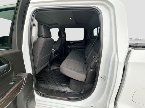 Used 2019 Chevrolet Silverado 1500 RST image 26