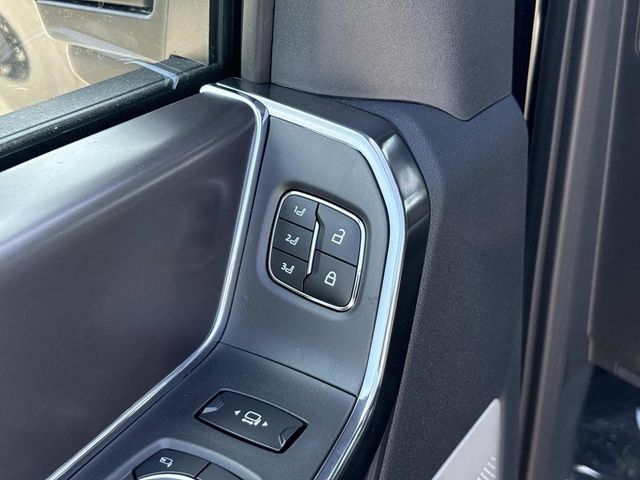 New 2026 Ford F350 Platinum AWD/4WD image 21