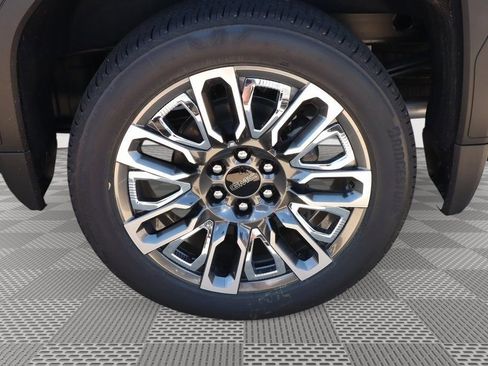 New 2026 GMC Sierra 1500 Denali Ultimate AWD/4WD image 18