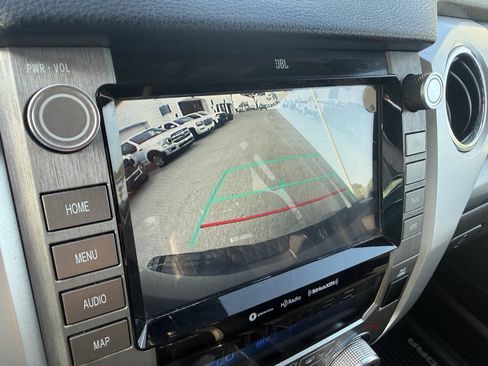 Used 2021 Toyota Tundra Platinum AWD/4WD image 25