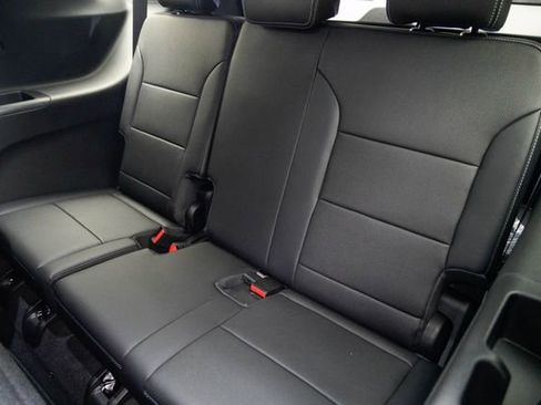New 2026 Chevrolet Traverse LT w/ Enhanced Driving Package FWD image 26