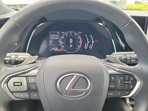 Used 2024 Lexus RX 350 FWD w/ Technology Package image 21