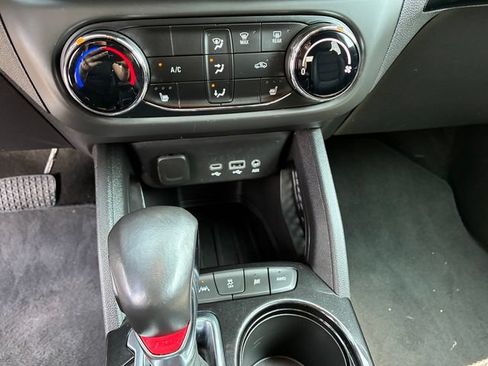 Used 2022 Chevrolet TrailBlazer RS AWD/4WD image 20