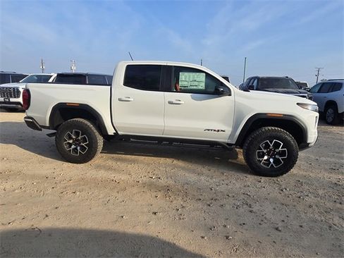 New 2026 GMC Canyon AT4X image 4