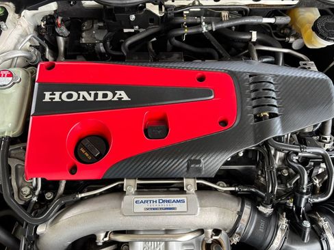 Used 2019 Honda Civic Type R image 25