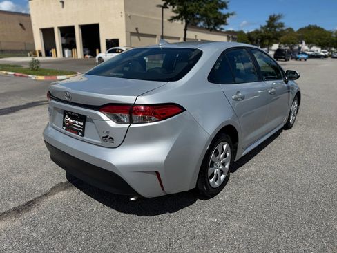 Used 2024 Toyota Corolla LE image 7