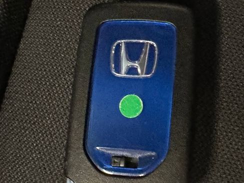 Used 2019 Honda Insight EX image 16