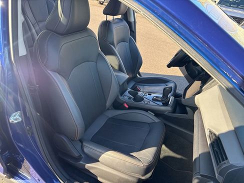 Used 2024 Subaru Crosstrek 2.5i Limited w/ Crosstrek Mirror Package image 14