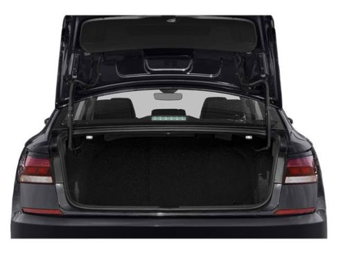 Used 2021 Volkswagen Passat 2.0T R-Line image 11