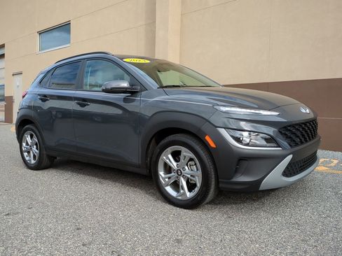 Certified 2023 Hyundai Kona SEL w/ Convenience Package image 2