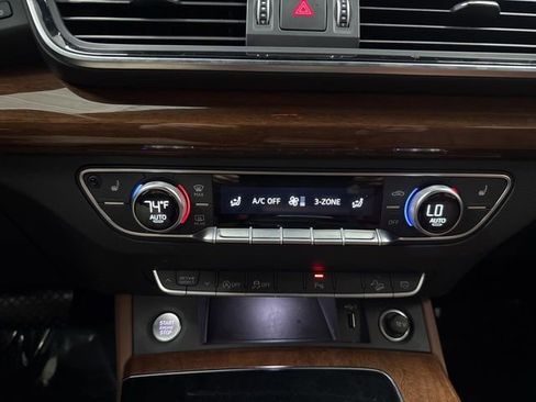Used 2022 Audi Q5 2.0T Premium Plus AWD/4WD image 34