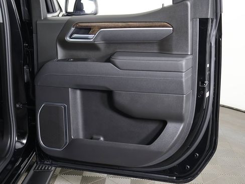 Used 2026 GMC Sierra 1500 Elevation w/ Preferred Package image 27