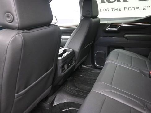 Used 2025 Chevrolet Silverado 1500 LT w/ Safety Package AWD/4WD image 23