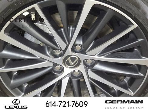 Certified 2025 Lexus ES 350 w/ Premium Package image 12