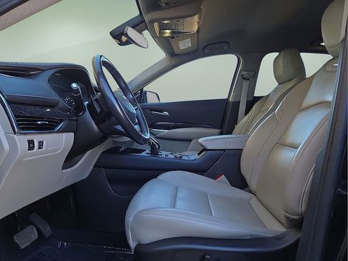 Used 2023 Cadillac XT4 Premium Luxury image 25