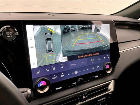Used 2025 Lexus RX 350 Premium w/ Convenience Package FWD image 29