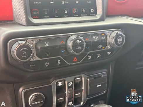 Used 2021 Jeep Wrangler Unlimited Rubicon AWD/4WD image 26