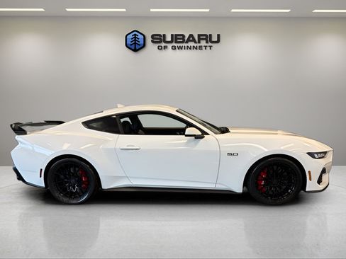 Used 2024 Ford Mustang GT Premium RWD image 6