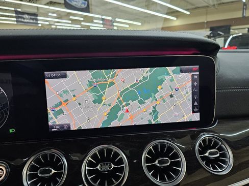 Used 2018 Mercedes-Benz E 400 4MATIC Coupe w/ Premium 3 Package image 29