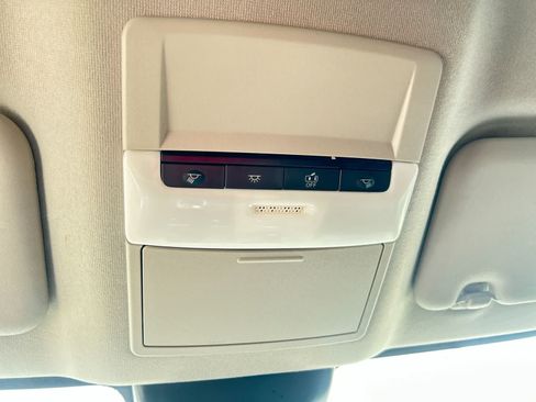 Used 2023 Nissan Sentra SR w/ Midnight Edition Package FWD image 17