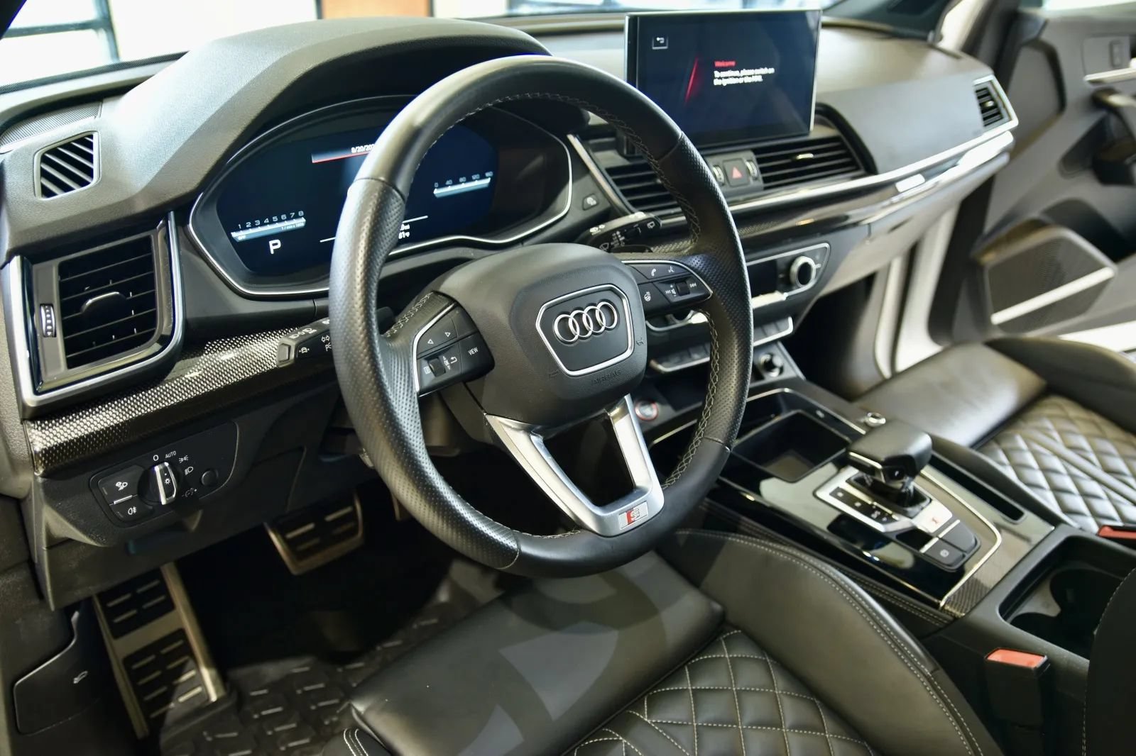 Used 2023 Audi SQ5 Premium Plus w/ Premium Plus Package AWD/4WD image 11