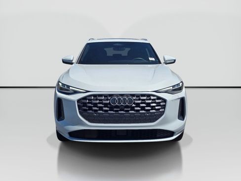 Certified 2025 Audi Q5 Premium Plus w/ Premium Plus AWD/4WD image 6